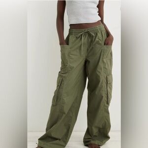 Aerie High Waisted Go-For-It Baggy Cargo Pants